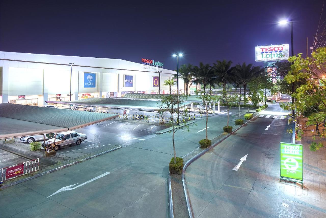 Gems Park Don Mueang Airport And Bts Banguecoque Exterior foto