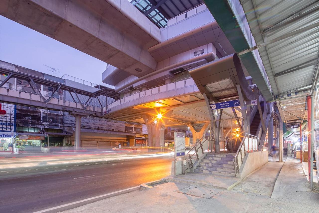 Gems Park Don Mueang Airport And Bts Banguecoque Exterior foto